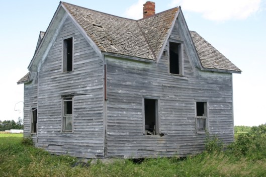 Abandoned_House_-_panoramio
